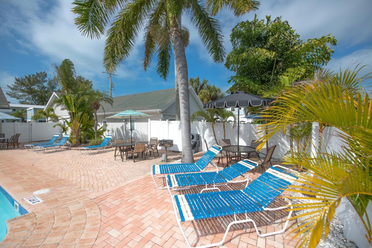 Seabreeze At Anna Maria Island Inn Bradenton Beach Exterior photo